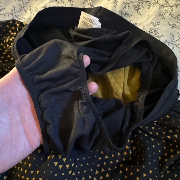 Men’s GymShark 🦈 Shorts - Picture 4 of 6